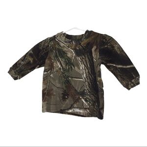 Bass pro Infant realtree hardwood camouflage shirt